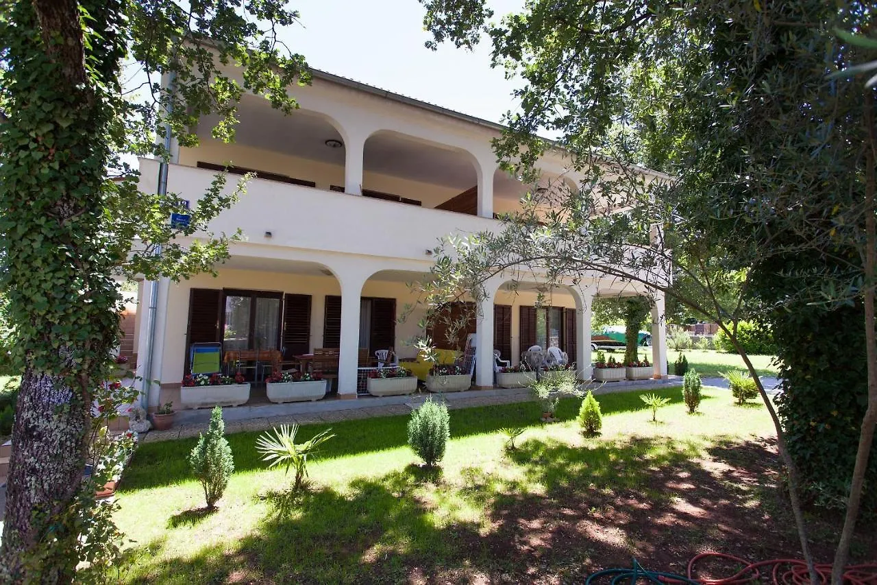 Apartments Draga Vantacici